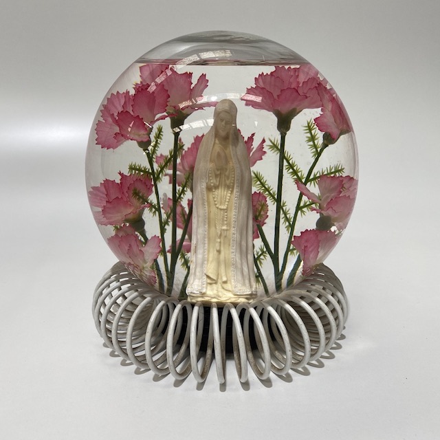 ORNAMENT, Crystal Ball w Lady and Pink Roses